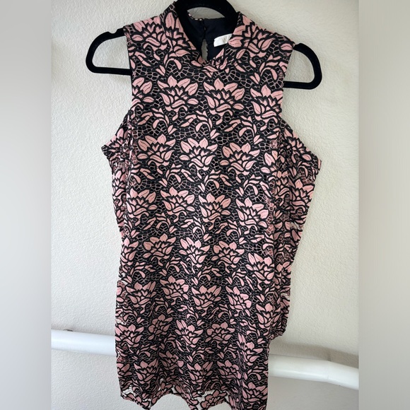 WAYF Pink & Black Lace Cold Shoulder Dress - Picture 5 of 9